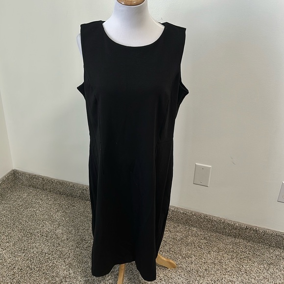 📷 NWT Chico’s Sheath Dress - Picture 1 of 5